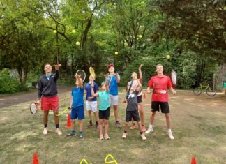 Tennisintensivcamp in der ersten Ferienwoche